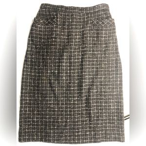 Tweed Knee Length Pencil Skirt - 26 Inch Waist